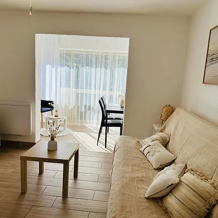 Front De Apartmán Six-Fours-les-Plages
